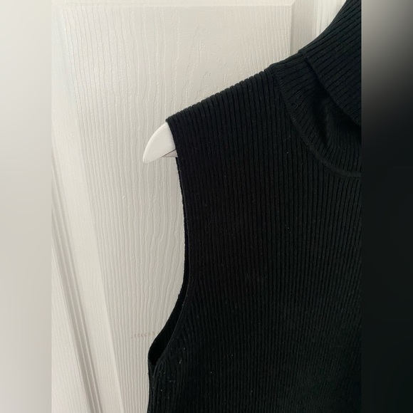 Turtleneck tunic - Picture 7 of 8